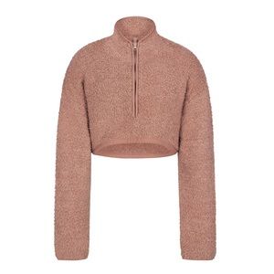 NWT SKIMS COZY
KNIT CROPPED PULLOVER